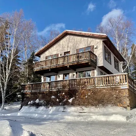 Chalet «L'Autrichien» De Charlevoix Petite-Riviere-Saint-Francois Exterior photo